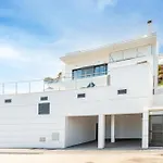 Ladera Vista By Villa
