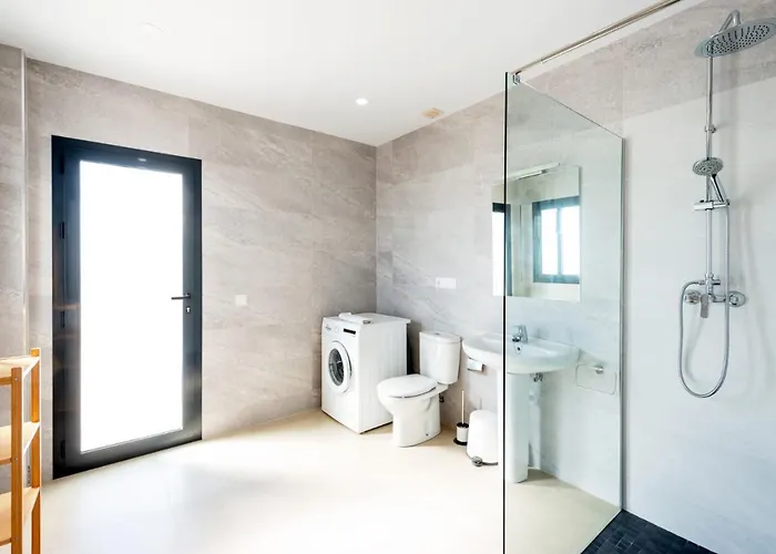 Ladera Vista By 네르하