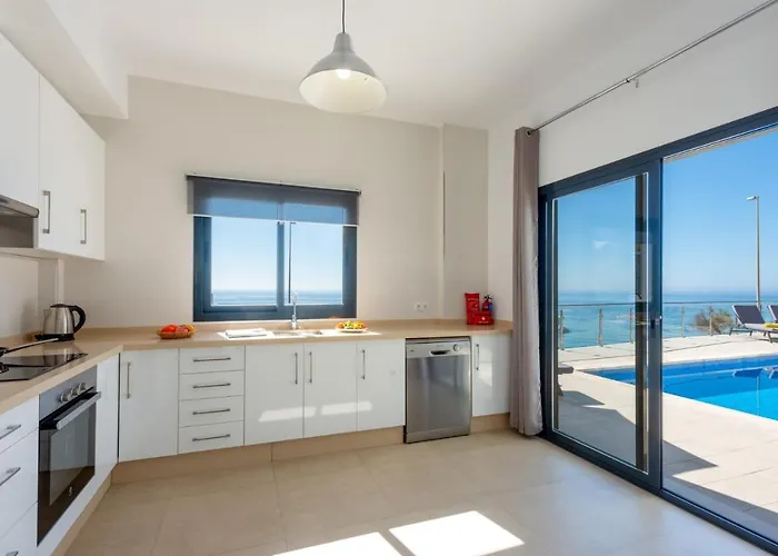 Villa Ladera Vista By *